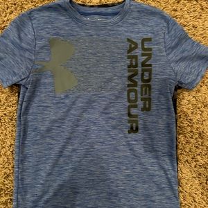 BUNDLE of 9 Under Armour Youth Large Shirts.  Mix of long sleeve and short.